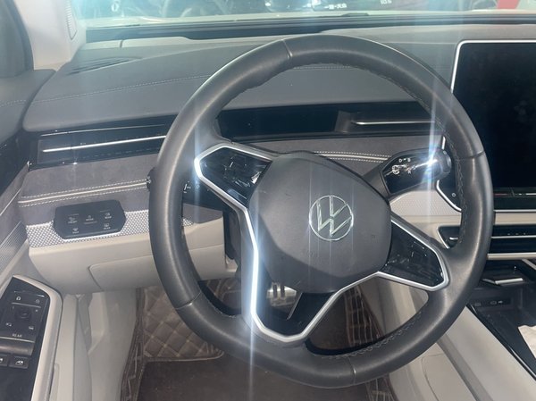 Volkswagen ID.7 Vision, 18500 км, за 121700 CNY - фото 15