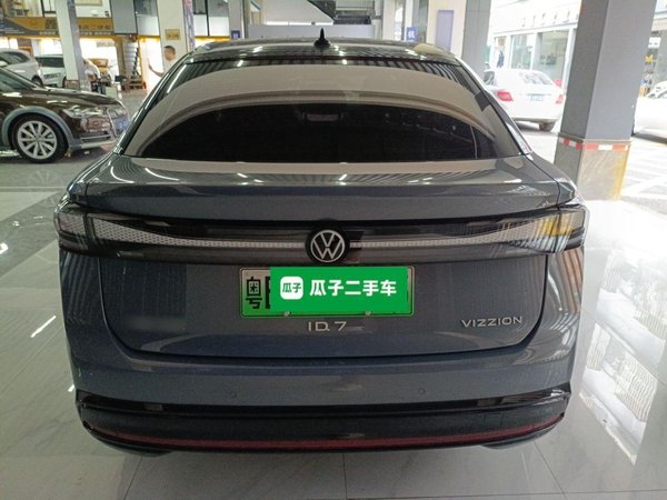 Volkswagen ID.7 Vision 2023, 45500 км, за 115400 CNY - фото 6
