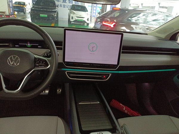 Volkswagen ID.7 Vision 2023, 45500 км, за 115400 CNY - фото 17