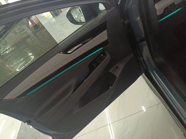 Volkswagen ID.7 Vision 2023, 45500 км, за 115400 CNY - фото 27