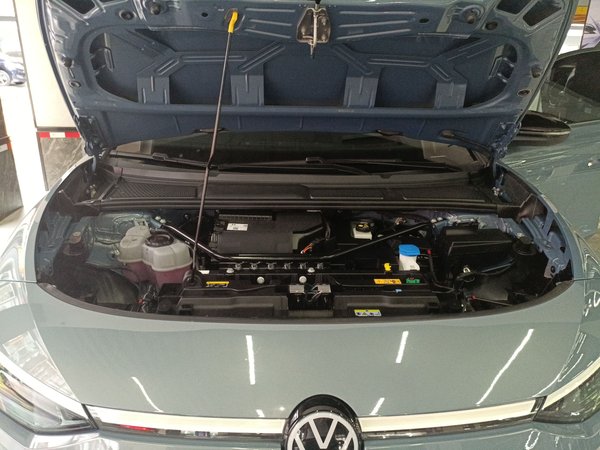 Volkswagen ID.7 Vision 2023, 45500 км, за 115400 CNY - фото 29