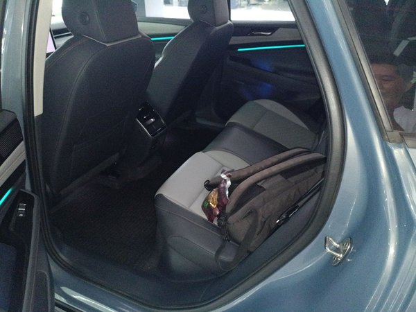 Volkswagen ID.7 Vision 2023, 45500 км, за 115400 CNY - фото 21