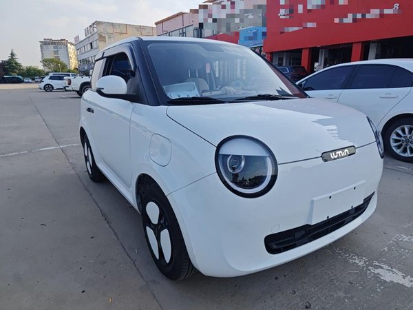 Changan Lumin 2023, 15700 км, за 30800 CNY