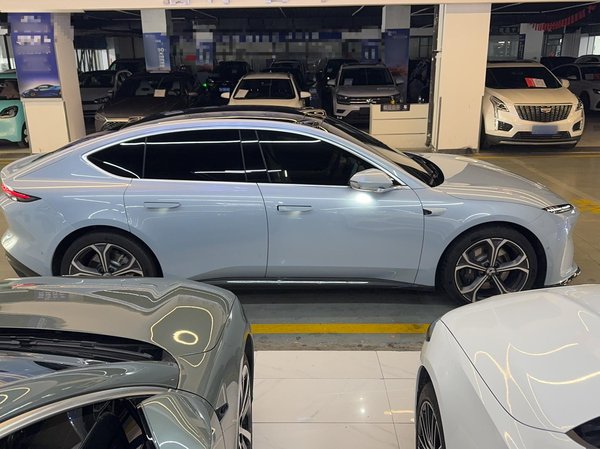 Nio ET5 2021, 21200 км, за 164300 CNY