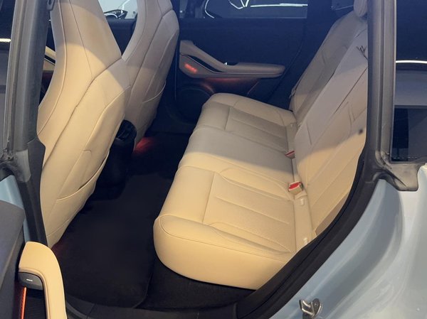 Nio ET5 2021, 21200 км, за 164300 CNY - фото 9