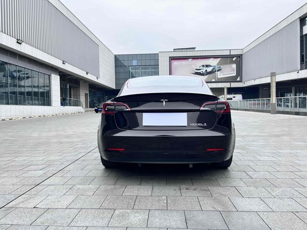 Tesla Model 3 2021, 47900 км, за 181100 CNY - фото 6