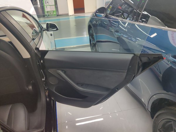 Tesla Model 3 2021, 47900 км, за 181100 CNY - фото 26