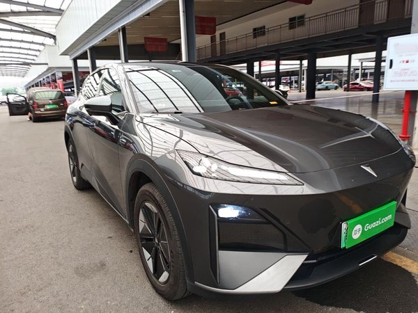 Deepal S07 2023, 29900 км, за 100300 CNY