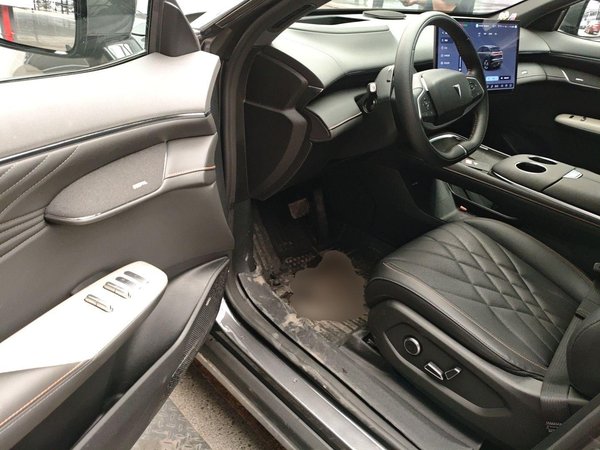 Deepal S07 2023, 29900 км, за 100300 CNY - фото 20