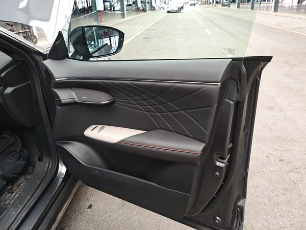 Deepal S07 2023, 29900 км, за 100300 CNY - фото 25