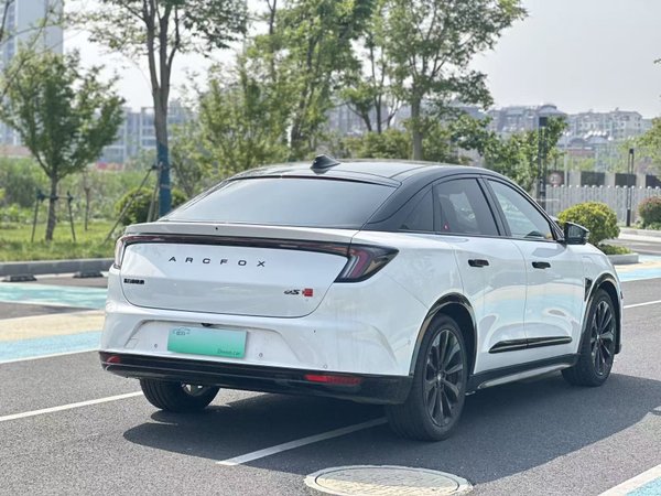 Archfox Polar Fox 2023, 200 км, за 153800 CNY - фото 7