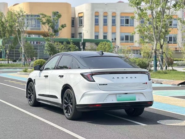 Archfox Polar Fox 2023, 200 км, за 153800 CNY