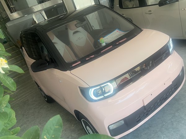 Wuling Hongguang MINIEV 2022, 20800 км, за 18100 CNY