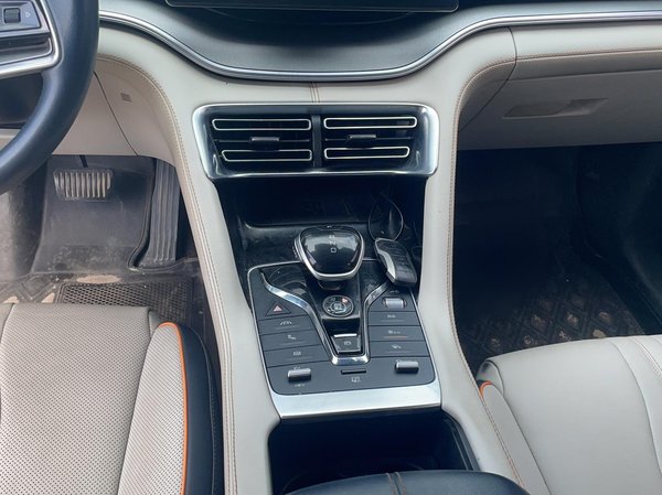 BYD Song PLUS New Energy 2021 DM-i 51 КМ Honor Type, 2021 года