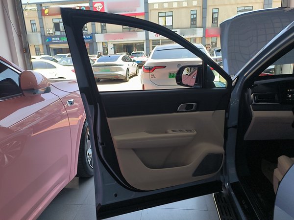 Li Auto One 2019, 59300 км, за 126300 CNY - фото 27