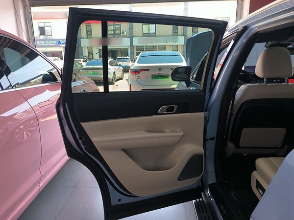 Li Auto One 2019, 59300 км, за 126300 CNY - фото 28
