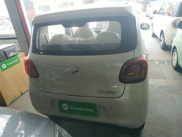 Wuling Hongguang MINIEV, 100 км, за 31200 CNY - фото 7