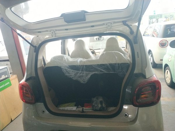 Wuling Hongguang MINIEV, 100 км, за 31200 CNY - фото 24
