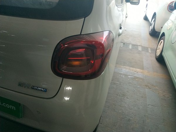 Wuling Hongguang MINIEV, 100 км, за 31200 CNY - фото 9