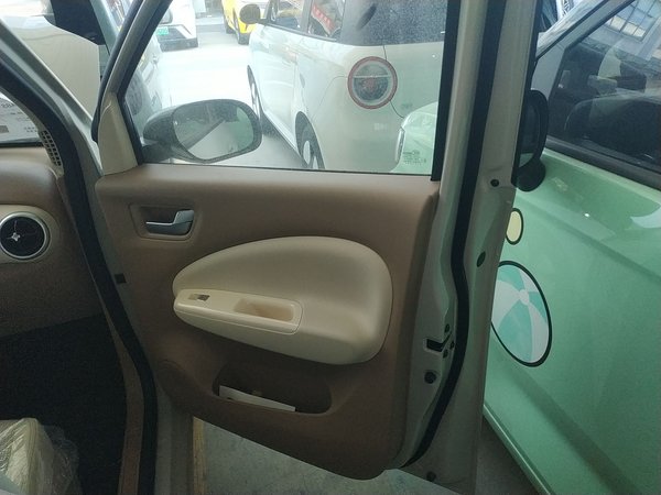 Wuling Hongguang MINIEV, 100 км, за 31200 CNY - фото 26