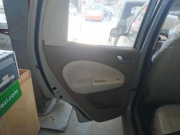 Wuling Hongguang MINIEV, 100 км, за 31200 CNY - фото 29