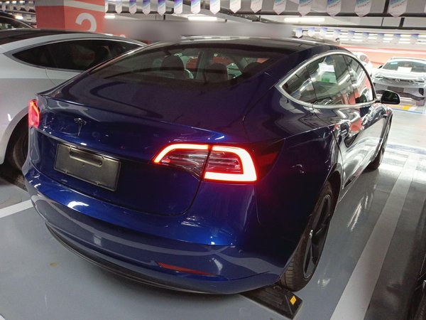 Tesla Model 3 2019, 45700 км, за 102300 CNY - фото 7