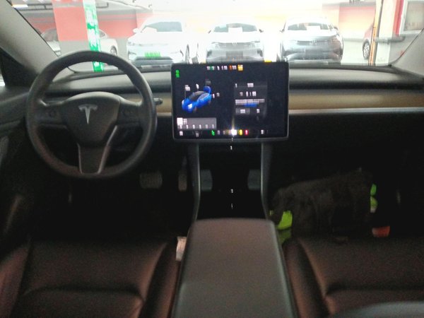 Tesla Model 3 2019, 45700 км, за 102300 CNY - фото 14