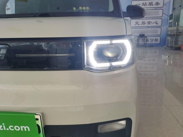 Wuling Hongguang MINIEV 2022, 44200 км, за 18200 CNY - фото 27