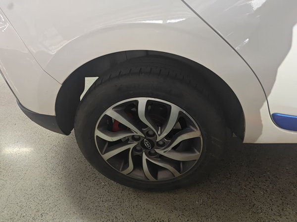 JAC iEV7S 2018, 68200 км, за 23900 CNY - фото 11