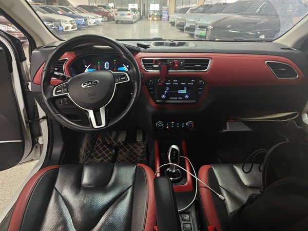 JAC iEV7S 2018, 68200 км, за 23900 CNY - фото 14