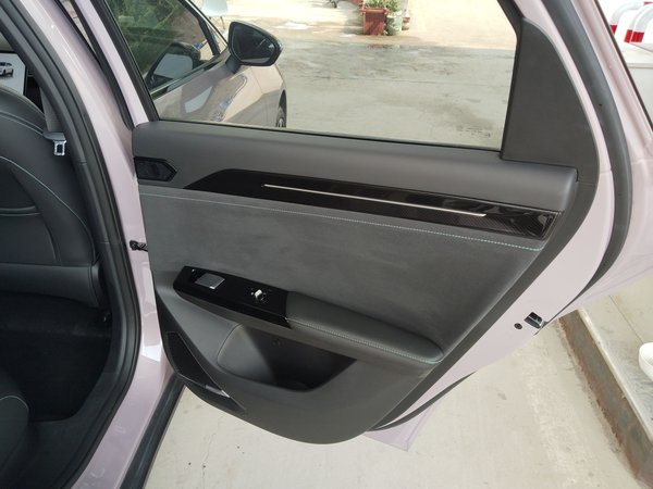 Geely Galaxy L6 2024, 10100 км, за 88900 CNY - фото 26