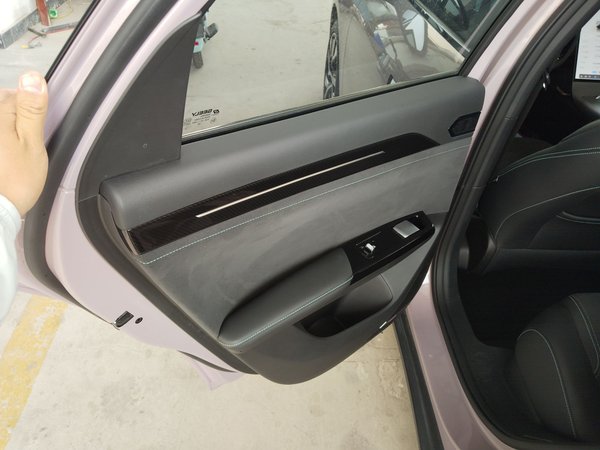 Geely Galaxy L6 2024, 10100 км, за 88900 CNY - фото 28