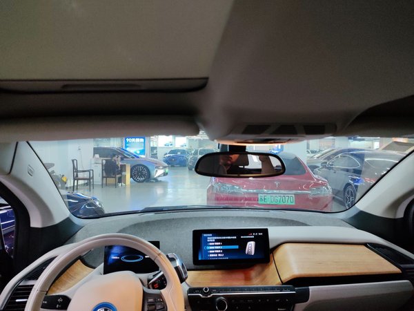 BMW i3 2019, 79800 км, за 71000 CNY - фото 22