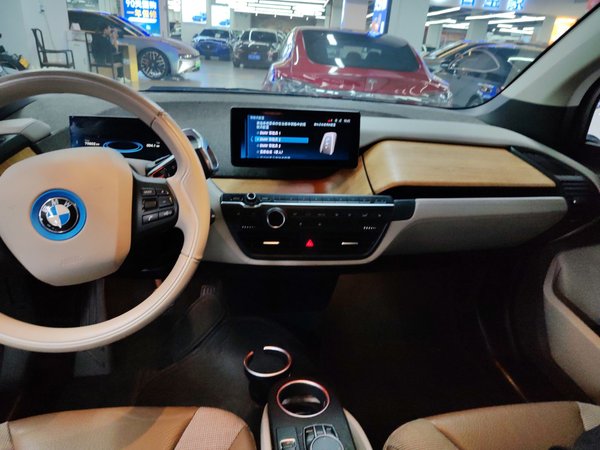 BMW i3 2019, 79800 км, за 71000 CNY - фото 17