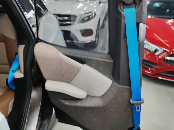 BMW i3 2019, 79800 км, за 71000 CNY - фото 28