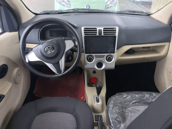 Jiangling Group New Energy Jiangling E100B 2018 Комфортного типа E100B, 2018 года