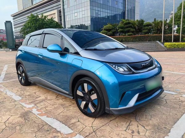 BYD Dolphin 2021, 84300 км, за 53500 CNY