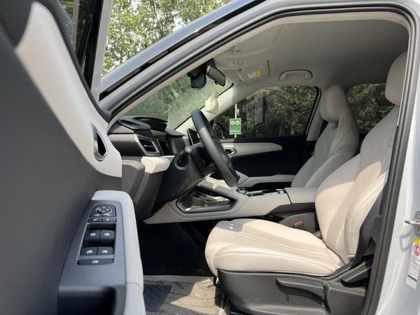 BYD Yuan UP 2024, 440000 км, за 65800 CNY - фото 16