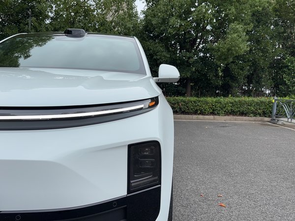 Li Auto L6 2024, 10900 км, за 215100 CNY - фото 10