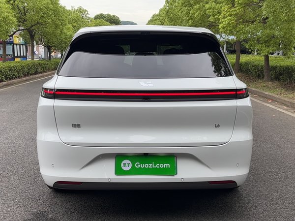 Li Auto L6 2024, 10900 км, за 215100 CNY - фото 6