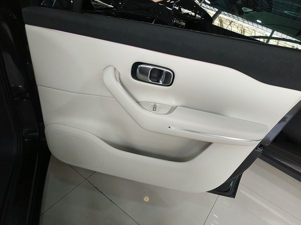 Leapmotor C16 2024, 950000 км, за 140600 CNY - фото 25