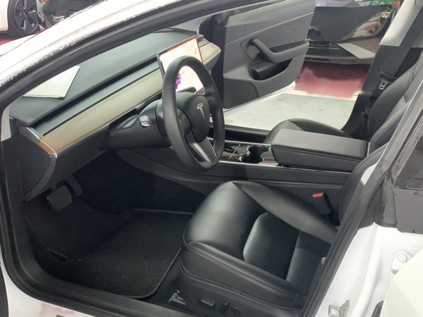 Tesla Model 3 2020, 34300 км, за 139600 CNY - фото 15