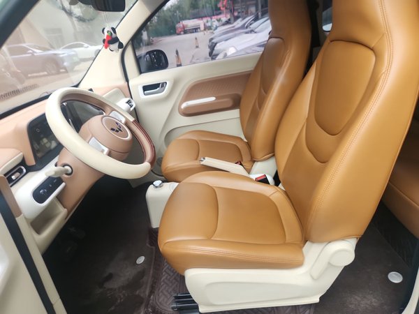 Wuling Hongguang MINIEV 2023, 18100 км, за 30700 CNY - фото 23