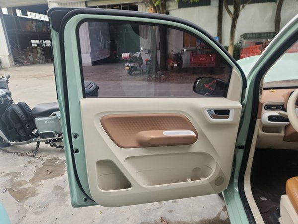 Wuling Hongguang MINIEV 2023, 18100 км, за 30700 CNY - фото 18