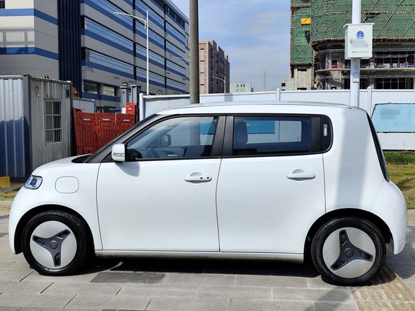 Euler White Cat, 56600 км, за 34900 CNY