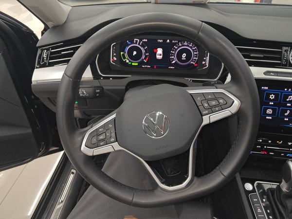 Volkswagen Magotan GTE Plug-in Hybrid 2021, 610000 км, за 137500 CNY - фото 15