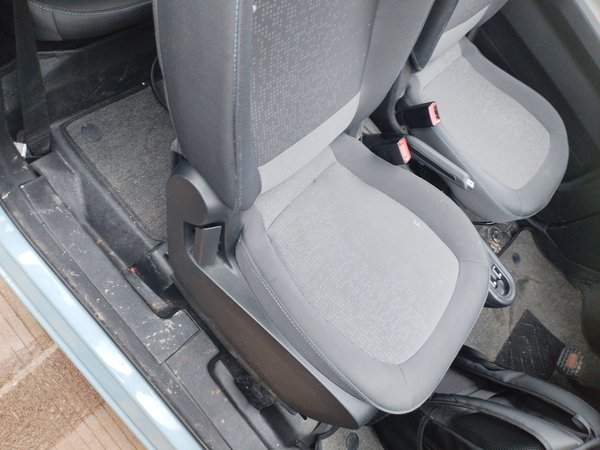 Wuling Hongguang MINIEV 2020, 35200 км, за 14400 CNY - фото 24