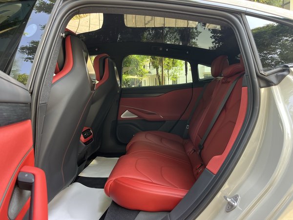 Xiaomi SU7 2024, 19700 км, за 199700 CNY - фото 21