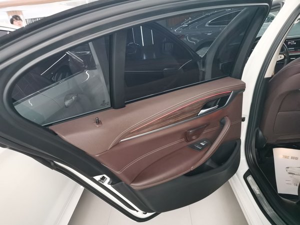 BMW 5 серии 2020, 82700 км, за 166800 CNY - фото 28