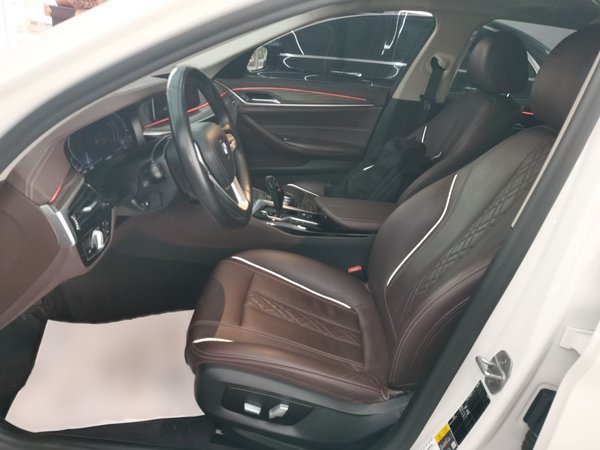 BMW 5 серии 2020, 82700 км, за 166800 CNY - фото 19